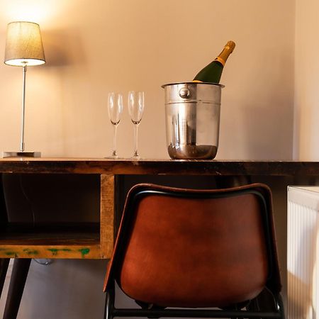 The Milestone Hotel Sowerby Bridge Phòng bức ảnh