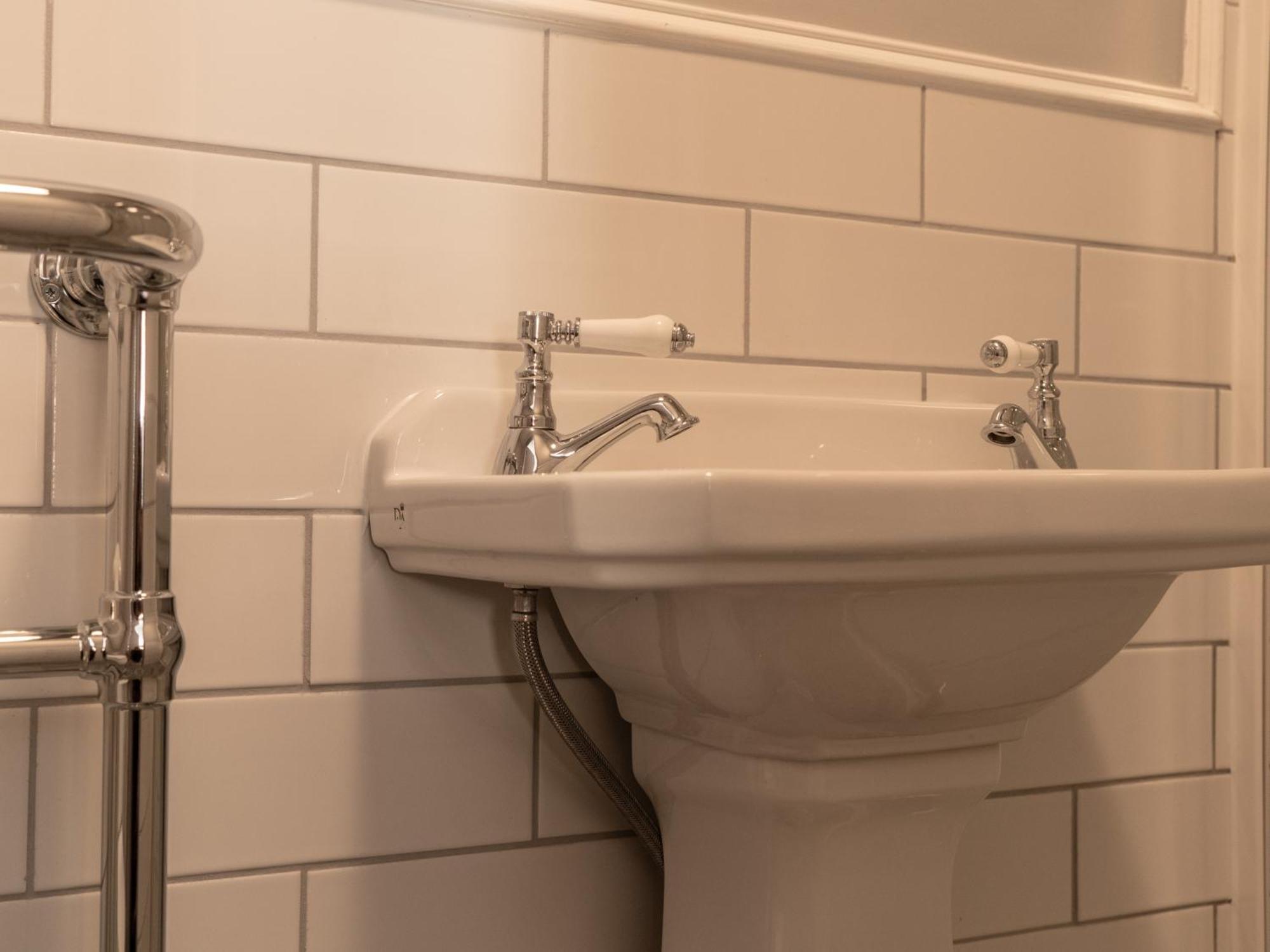 The Milestone Hotel Sowerby Bridge Phòng bức ảnh