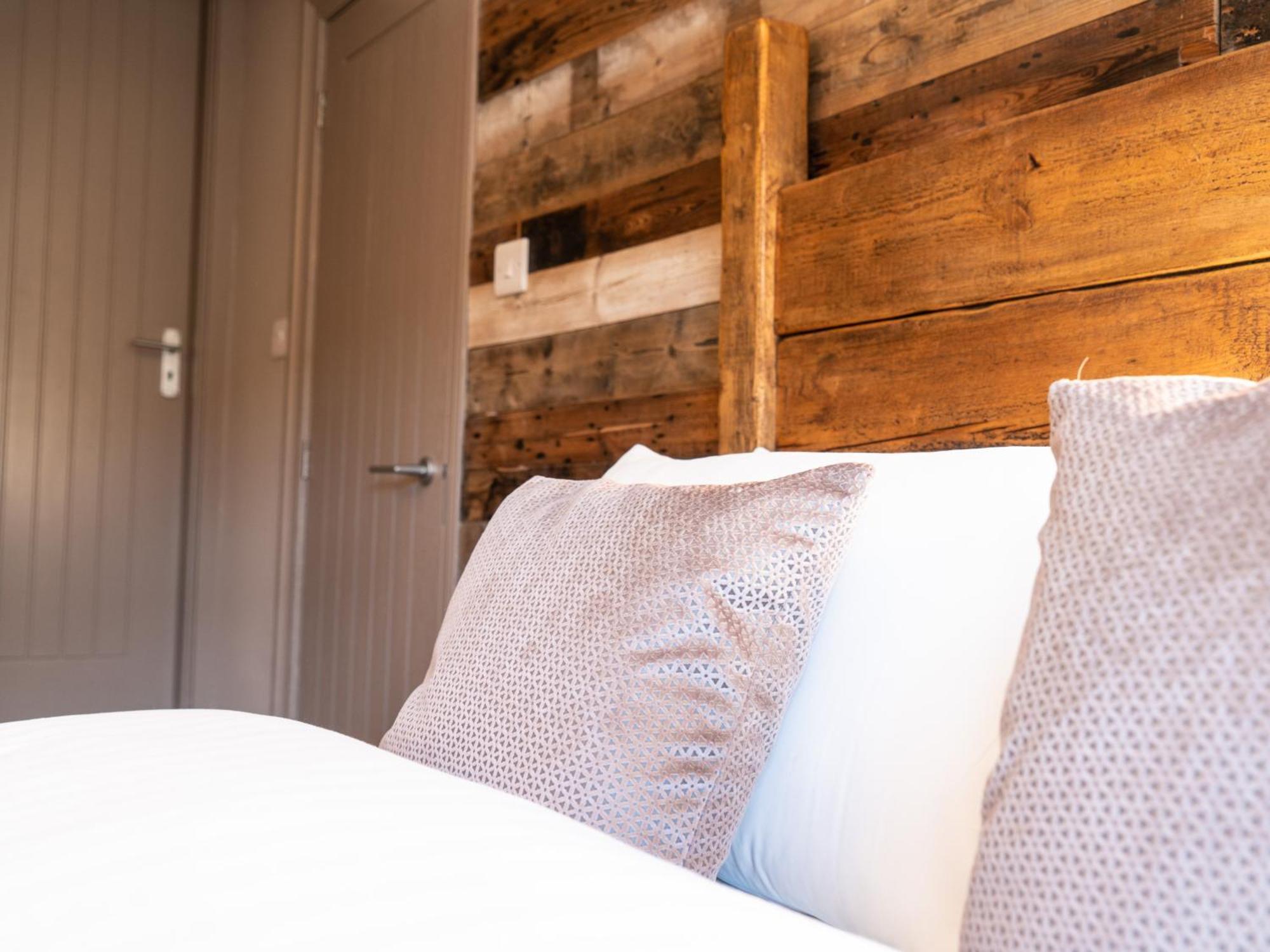 The Milestone Hotel Sowerby Bridge Phòng bức ảnh